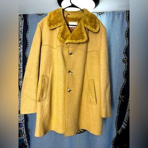 Cresco 44L wool jacket faux fur